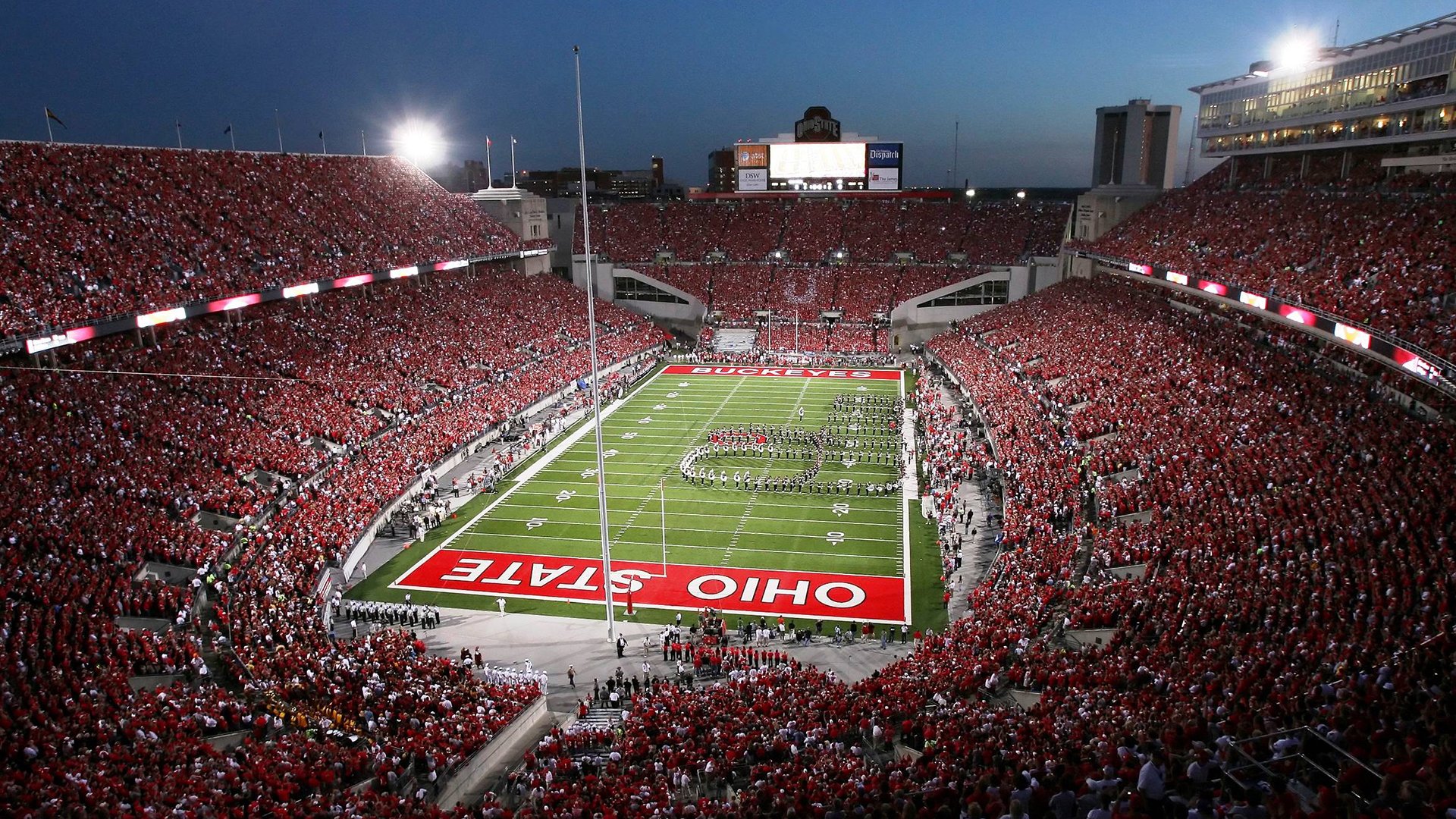 英格兰橄榄球赛事观众人数创新高，2021年英式橄榄球比赛