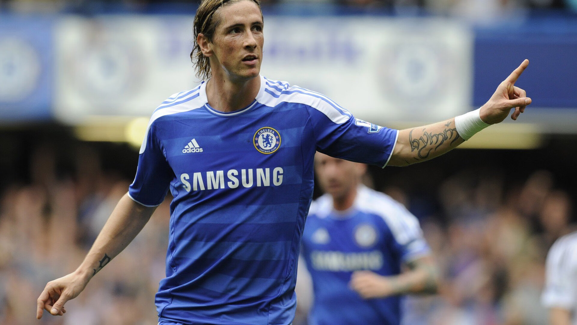 “马科斯·梅特罗：阿根廷美洲狮队的无畏斗士，未来光明”